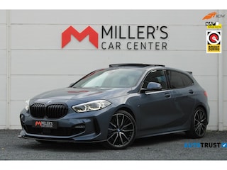 BMW 120i M Sport Pano Cam Kuipstoelen Sfeerverlichting