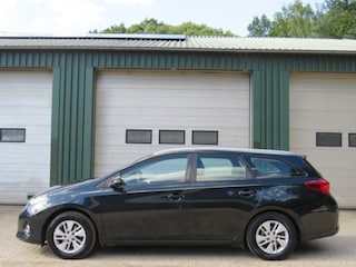 Toyota Auris 1.8 HYBRID ASP.