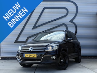 Volkswagen Tiguan 2.0 TSI Sport&Style 4Motion 2e Eigenaar|Navi|Clima|Cruise|PDC|Trekhaak|Stoelverwarming|Nieuwe APK bij Aflevering