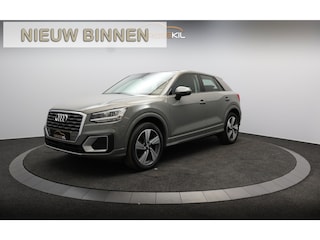 Audi Q2 1.0 TFSI #limited Orig. NL / LED / Trekhaak afn. / 18'' LM velgen / Airco / Nano grijs / PDC /