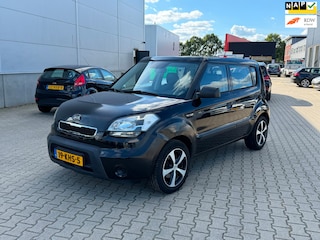 Kia Soul 1.6 X-pect Cool AIRCO|PARK.S|LM|TREKHAAK|LEES|NAP|