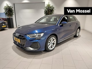 Audi A3 Sportback 40 TFSI e S edition Airco | Apple Carplay | Android Auto | Adaptieve Cruise Control | Lederen Sportstuur | Lichtmetalen Velgen | Multimedia-Voorbereiding | Navigatie | Parkeer Assistent | Parkeersensor Voor en Achter | Achteruitrijcamera | S-Line Exterieur | Sportstoelen Half Leder/Stof | Multifunctioneel Stuurwiel | Stoelverwarming