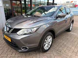 Nissan Qashqai 1.2 Connect Edition / Camera / Leder / Pano'dak