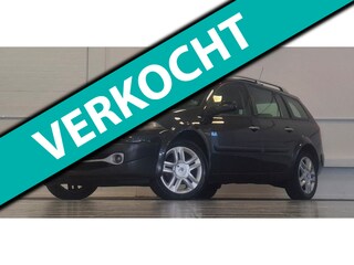 Renault Mégane Grand Tour 1.6i 16V Tech Line Panoramadak Navi Leer PDC Trekhaak!
