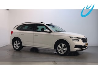 Skoda Kamiq 1.0 TSI Ambition Navigatie Trekhaak Climate Control App-Connect DAB+