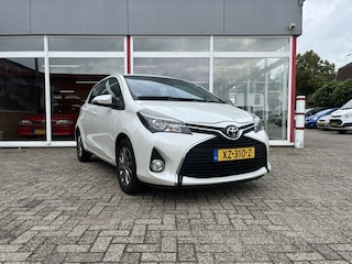 Toyota Yaris 1.3 VVT-i Dynamic --All in prijs--
