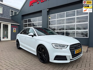 Audi A3 Limousine 1.5 TFSI CoD Sport S Line Edition / Pano / Led / 3x S-Line / Dealer Onderhouden