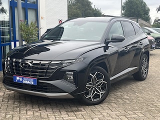 Hyundai Tucson 1.6 T-GDI HEV N Line l  Dealer onderhouden, 1e eigenaar, Elektrische kofferklep, Half alcantara/leder, 19 inch, 1650 trekgewicht!