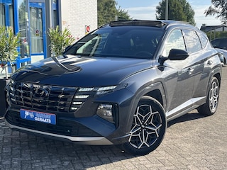 Hyundai Tucson 1.6 T-GDI PHEV N Line Sky 4WD | Dealer onderhouden, 1e eigenaar, Adaptieve Cruise, Elektr. kofferklep, Half alcantara/leder, 19 inch!