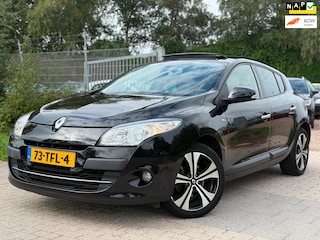 Renault Mégane 1.4 TCe Bose AIRCO CRUISE HALFLEDER PANO PDC