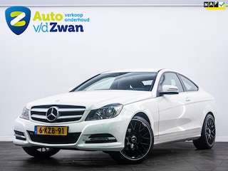 Mercedes-Benz Coupé 220 CDI Clima|Trekhaak|Navi|PDC
