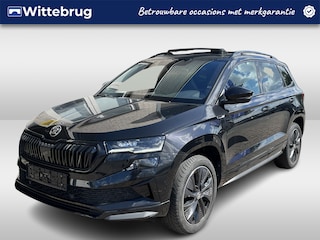 Skoda Karoq 1.5 TSI ACT Sportline Business / AUTOMAAT/ PANO/ CRUISE/ DIGITAL DASH/ NAVI/ SMARTLINK/ STOELVERWARMING/ KEYLESS