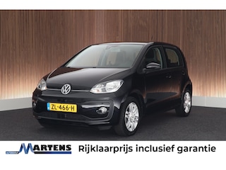 Volkswagen Up 1.0 BMT 60pk high up! Airco Cruise Control Parkeersensoren