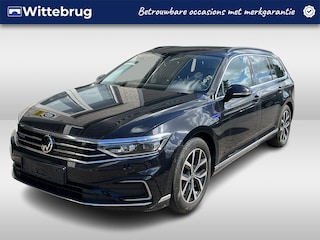 Volkswagen Passat Variant 1.4 TSI PHEV GTE Business / AUTOMAAT/ PANO/ TREKHAAK/ CRUISE/ NAVI/ APP-CONNECT/ 360 CAMERA/ CLIMATE/ STOELVERWARMING/ KEYLESS