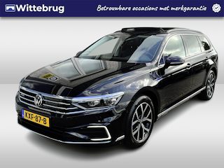 Volkswagen Passat Variant 1.4 TSI PHEV GTE Business / AUTOMAAT/ PANO/ TREKHAAK/ CRUISE/ NAVI/ APP-CONNECT/ 360 CAMERA/ CLIMATE/ STOELVERWARMING/ KEYLESS