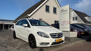Mercedes-Benz 200-serie B Klasse Ambition auto loopt op 3 cill