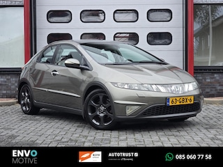 Honda Civic 1.8 Executive Automaat Trekhaak/Pano/LMV/Xenon