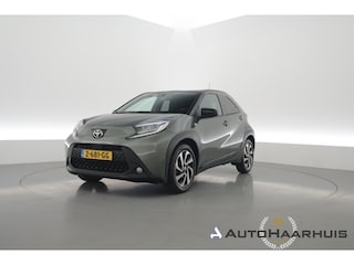 Toyota Aygo 1.0 VVT-i MT Envy | Rijklaar! | Adapt. Cruise | Two-Tone | Camera | Stoelverw. | Navi | Keyless | Apple CarPlay | All Season