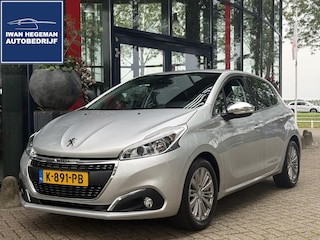 Peugeot 208 1.2 PureTech Tech Edition 110PK | Navigatie | Climate Control | Cruise Control | Parkeersensoren
