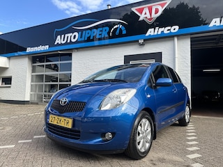 Toyota Yaris 1.3 VVTi Executive /Nieuwe apk bij aflevering/Airco/Lm velgen/Trekhaak afneembaar