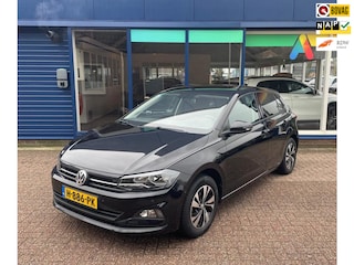 Volkswagen Polo 1.0 TSI Comfortline Business | PDC v+a | Trekhaak | Prijs incl garantie en afleveren