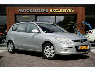 Hyundai i30 CW 1.6i Dynamic Airco APK