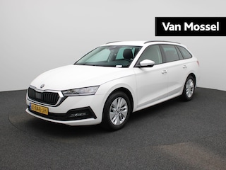 Skoda Octavia Combi 1.0 e-TSI Business Edition | Wordt Verwacht | Automaat | Apple Carplay / Android Auto | Parkeersensoren | Stoelverwarming |