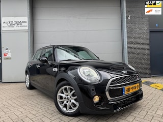 Mini Mini 5-Deurs 2.0 Serious Business [Keyless | Leder | StoelVW | Navi | Cruise | Volledig OH]