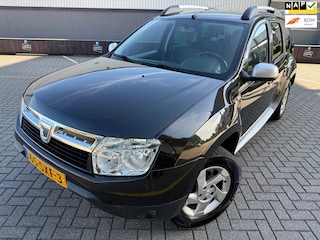 Dacia Duster 1.6 Aniversare 2wd*NEW APK*NAP*AIRCO*TERKHAAK