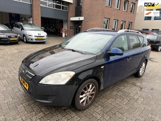 Kia Ceed Cee'd Sporty Wagon 1.6 Fifteen /bj.2009 / NAP met 164615 km./ APK 05/2027 / trekhaak / sportvelgen / airco / exportauto/etc.