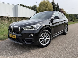 BMW X1 sDrive18i Centennial Executive / NAVI / CRUISE / AIRCO / TREKHAAK / 101dkm! NAP!