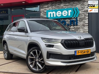 Skoda Kodiaq 1.5 TSI Sportline DSG 7-pers PANO l CAMERA l TREKHAAK l KEYLESS l SFEER l ACC l 20 INCH l ORG.NL l DEALER OH