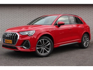 Audi Q3 45 TFSI PHEV S-line | Pano dak | Trekhaak | Camera | Elektrische achterklep | Navi