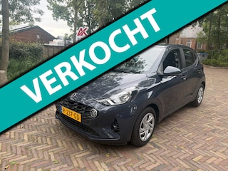 Hyundai i10 1.0 Comfort carplay. zijn altijd de goedkoopste met de beste Vakgarage BOVAG service.