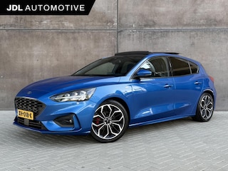 Ford Focus 1.0 EcoBoost ST Line Business | Panoramdak | Full LED | B&O | Adaptieve Cruise | Stoel/Stuurverwarming |