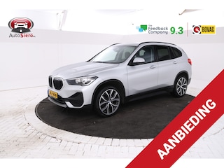 BMW X1 sDrive18d High Executive - Automaat, Panorama dak, Navigatie
