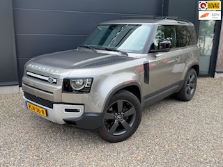 Land Rover Defender 3.0 6 cilinder D250 90 SE Commercial | Stoffen vouwdak | Luchtvering | Trekhaak elektrisch | Meridian Sound