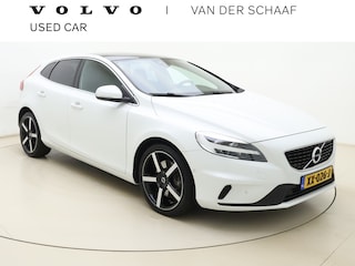 Volvo V40 T3 152PK Polar+ Sport / 18 inch velgen / H&K audio / Trekhaak / Panoramisch dak / Pdc camera / Bluetooth / Stoelverwarming.