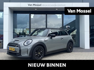 Mini Mini Yours 33 kWh | CAMERA | STOELVERWARMING | CLIMATE CONTROL | CRUISE CONTROL | NAVIGATIE | PARKEERSENSOREN |