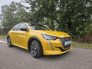 Peugeot 208 1.2 PureTech GT Line | vol lederen bekleding