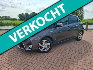 Toyota Yaris 1.5 Hybrid Trend Clima Camera Cruise Navi