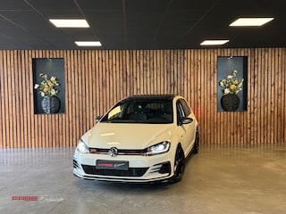 Volkswagen Golf 2.0 TSI GTI TCR / Pano / Dynaudio / Keyless / Camera / ACC / Virtual
