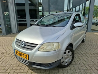 Volkswagen Fox 1.4 TRENDLINE AIRCO ELEKTRISCHE RAMEN STUURBEKR CV