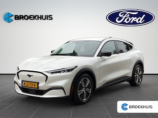 Ford Mustang Mach-E RWD 75 kWh 269pk | Camera v&a | Adaptive Cruise | Winter Pack | Star White Metallic |