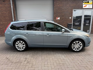 Ford Focus Wagon 1.6 Titanium|AUTOMAAT|AIRCO|NIEUWE APK