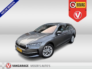 Skoda Octavia Combi 1.5 TSI MHEV Sportline Business | voorstoelverwarming | stuurverwarming | panoramadak | achterbank verwarming | 17 inch velgen |