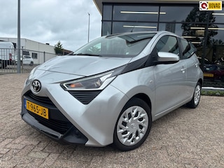 Toyota Aygo 1.0 VVT-i x-Play