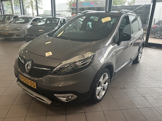 Renault Scénic 1.2 TCe Bose 106 DKM PANA BJ 2014 !!!