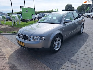Audi A4 Limousine 2.0 Exclusive / 174.282 km NAP / APK aug 2027