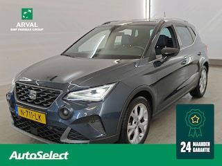 Seat Arona 1.0 TSI 110pk FR Business Intense | Stoelverwarming | Half leder/Alcantara | LED | Navi | CarPlay | 17" | Camera | PDC